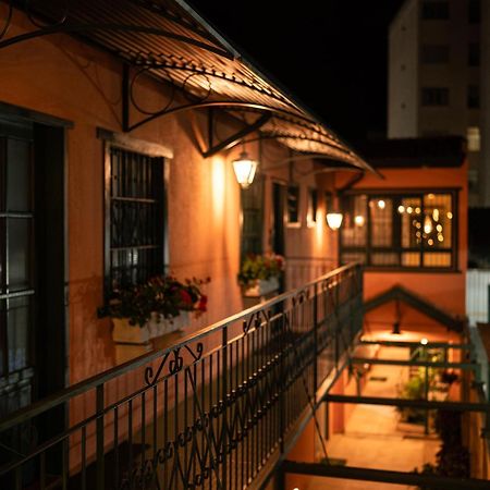 Villa Ida Acomodacoes, Suites Aconchegantes E Charmosas No Centro سيرا نيجرا المظهر الخارجي الصورة