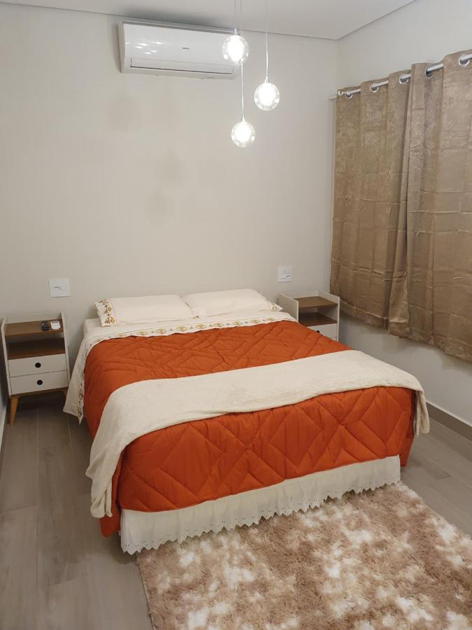 Villa Ida Acomodacoes, Suites Aconchegantes E Charmosas No Centro سيرا نيجرا الغرفة الصورة